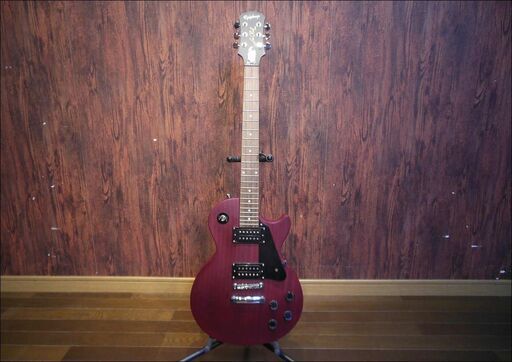 ★★　【Ｅｐｉｐｈｏｎｅ　レスポールＭＯＤＥＬ】　ネック修正品ですが美品です！　お届け可能です！　★★
