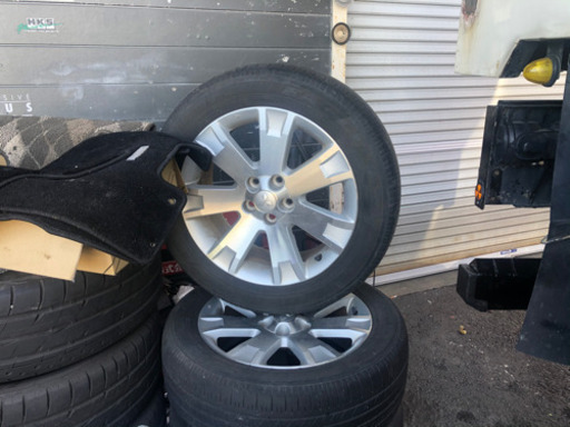 デリカ　純正　１８インチ