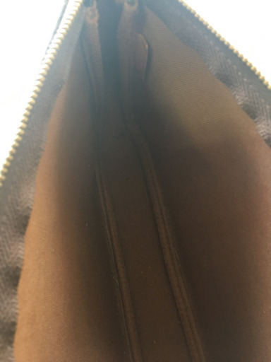 LOUIS VUITTON モノグラム
