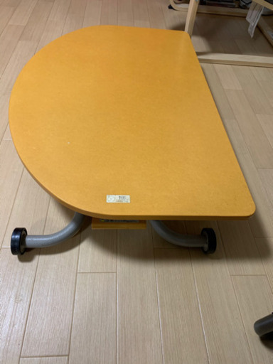 『昇降テーブル』2万円でお譲りします