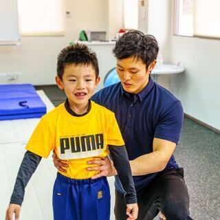 バク転教室講師募集！