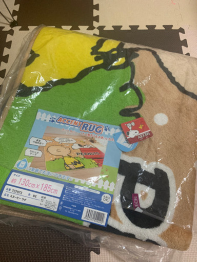 新品未開封スヌーピーラグ