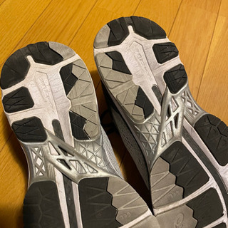 決定⭐︎アシックス GEL-KAYANO24スニーカー ランニングシューズ　の画像