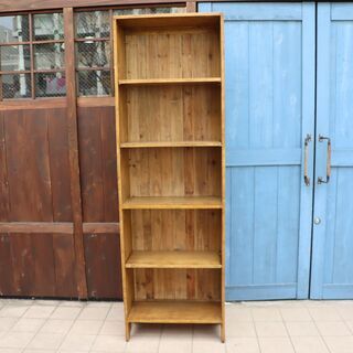 journal standard Furniture(ジャーナルスタンダードファニチャー)のブックシェルフ。エイジング加工の風合いが西海岸スタイルやブルックリンスタイルなどカッコいいインテリアに♪