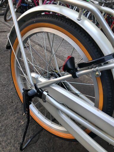 【リサイクルショップどりーむ天保山店】No.92　11998i　自転車　20インチ　ベージュ　ライトOK　カゴ　鍵付き　美品　中古品　