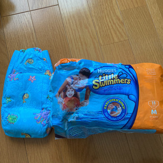 スイミングパンツ　赤ちゃん用　スイミングおむつ