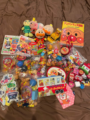 大量！アンパンマン！