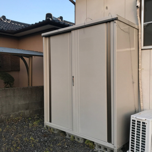 物置小屋　スチール　値下げしました。
