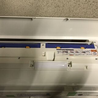 FUJITSU 富士通 ルームエアコン AS-R28D-W 冷房:～12畳 2.8kW 暖房:～10畳 3.6kW 2014年製 の画像