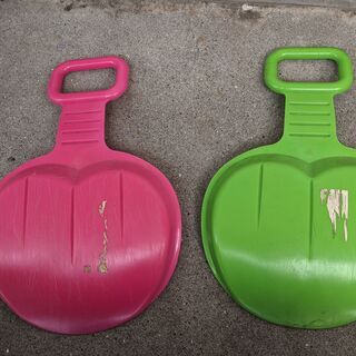 土手すべり用のソリの画像