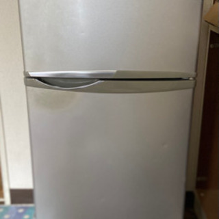 冷蔵庫　差し上げます！