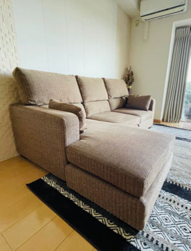 カウチソファー