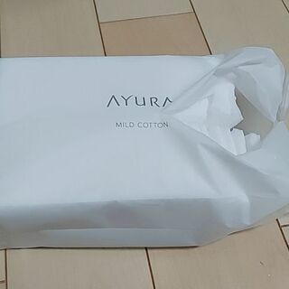 アユーラ(使いかけ)の画像
