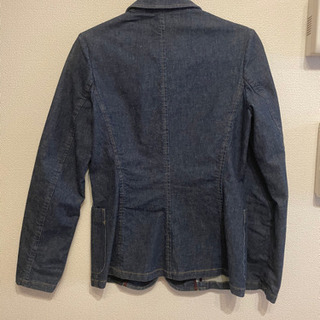 Theory デニムジャケットの画像