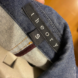 Theory デニムジャケットの画像