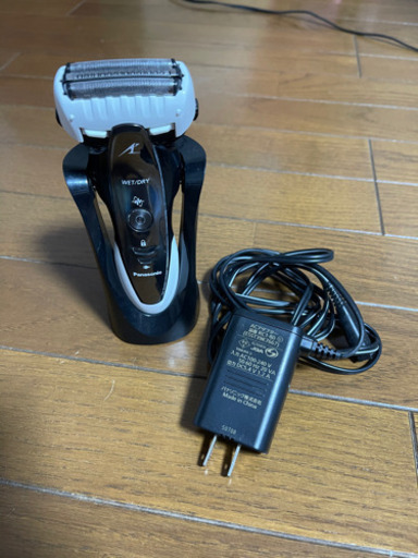 髭剃り　メンズシェーバー