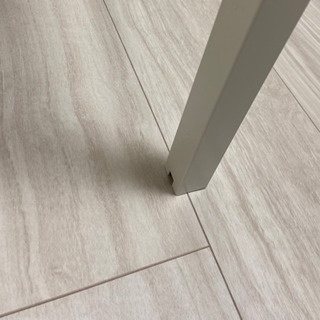 IKEA ベッドサイドテーブル SELJEの画像