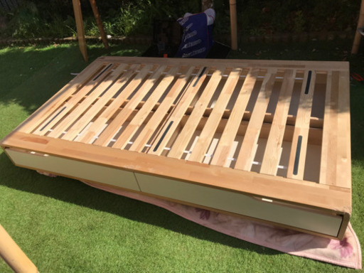 セミダブルベット フレーム