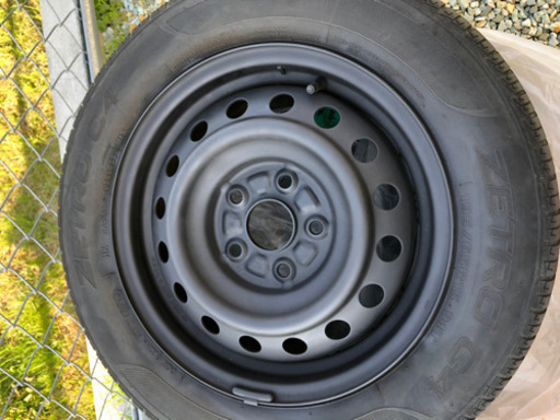 トヨタ 冬·夏タイヤセット  195・65 15インチ