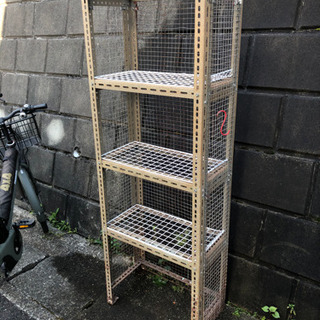 昭和のスチールラック差し上げます。