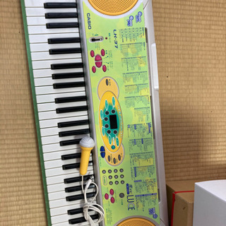 電子ピアノ