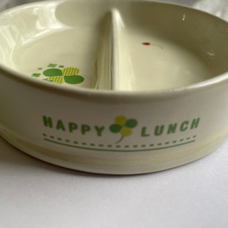 予約済み　ハムスターボールと餌入れ　の画像