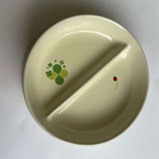 予約済み　ハムスターボールと餌入れ　の画像