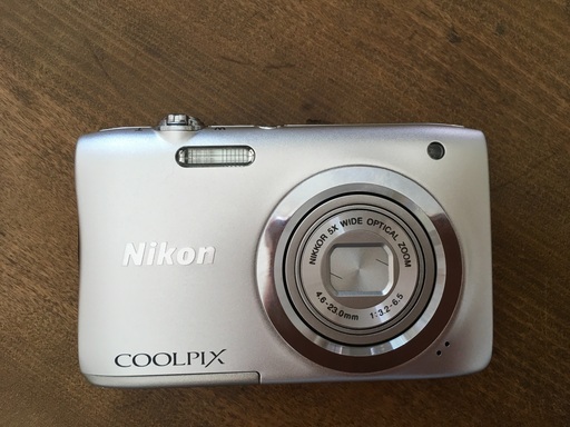 デジタルカメラ【COOLPIX A100 】
