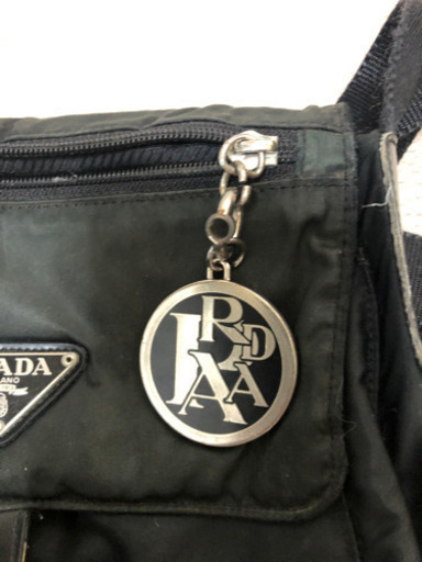 PRADA  ショルダーバック