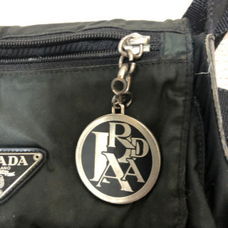 PRADA  ショルダーバックの画像