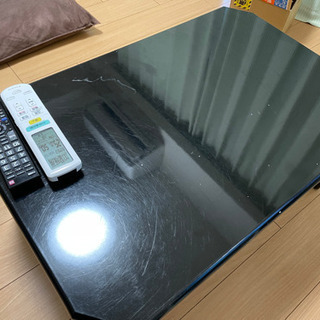 ニトリの折りたたみ式ミニテーブル