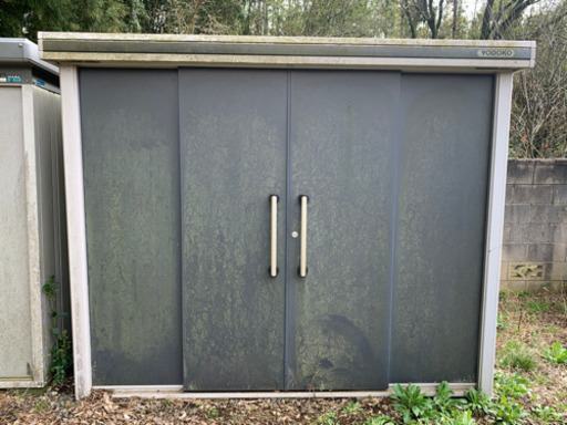 引き取り限定　ヨド物置