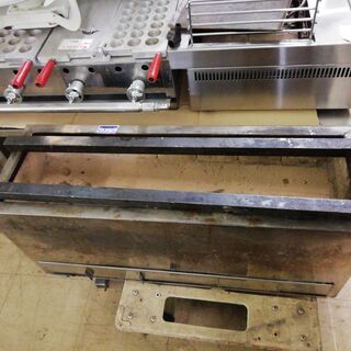 中古　炭火用焼台　厨房機器　業務用　※現状・店頭渡し商品　　D２N30の画像