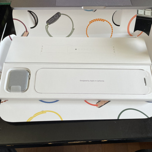 未使用アップルウォッチSE44mmGPSモデル（手渡しなら値下げ）