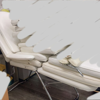 エステ用ベッドの画像