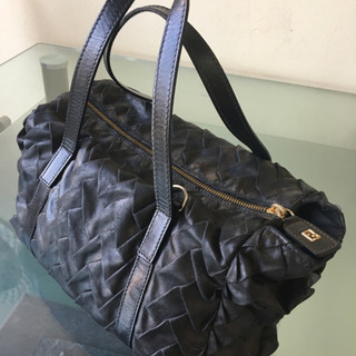 FENDIミニボストンバッグ