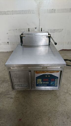 NICHIWA ニチワ 業務用 卓上フライヤー 200V 厨房 揚げ物 飲食店 現状品