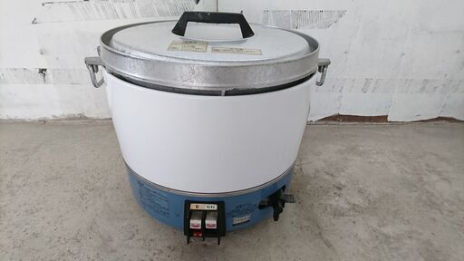 Rinnai リンナイ 業務用 ガス炊飯器 3升用 6L 厨房 ご飯 米 [都市ガス用]　 現状品