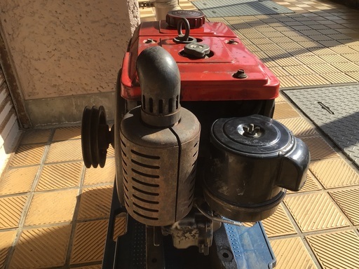 ヤンマーデｨーゼルエンジン　発動機