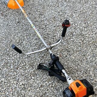 マルナカ エンジン式刈払機 YZMK26 かるっと