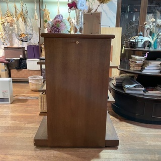 キャスター付き　こげ茶　陳列棚　単品