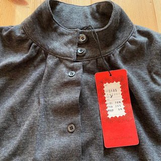 未使用品　レディース　トップスの画像