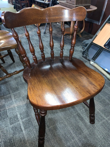 ☆人気商品☆ キツツキマーク　椅子　少し足短いタイプ
