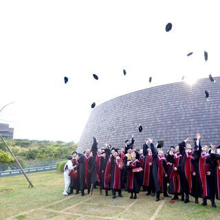 英語事務【大学院大学で、入学・卒業式などのサポート業務】/AS036の画像