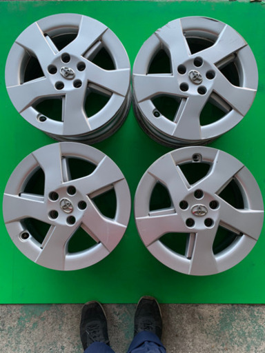 プリウス純正ホイール 4本 ボルト付き