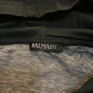 BALMAIN  薄手のパーカーの画像