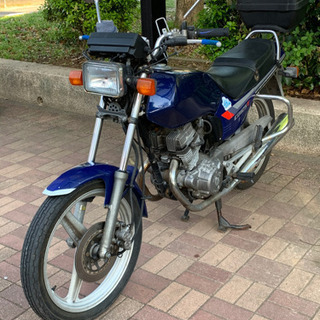 希少な２気筒125ccバイク、ホンダ【CB125T】
