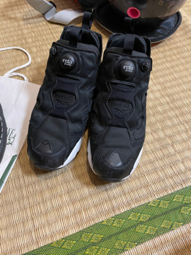 Reebok インスタポンプフューリー 27.5cm