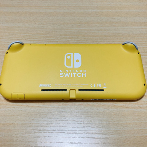 【美品】Nintendo  Switch  Light／Yellow