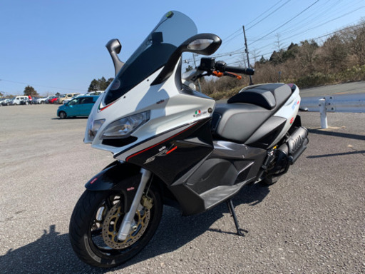 送料込み‼︎ aprilia アプリリア SRV850 スクーター バイク